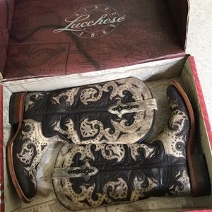 Lucchese women's size 7 square toe boots